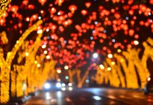 Новогоднее оформление и украшение городских площадей